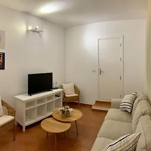  Apartment Vianymar